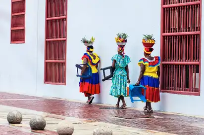 Palenqueras - die traditionellen Obststraßenverkäufer in Cartagena de Indias