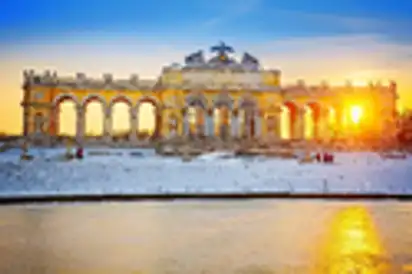 Gloriette am Schloss Schönbrunn im Winter